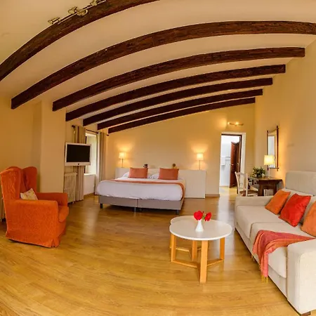Son Pons Farm stay *