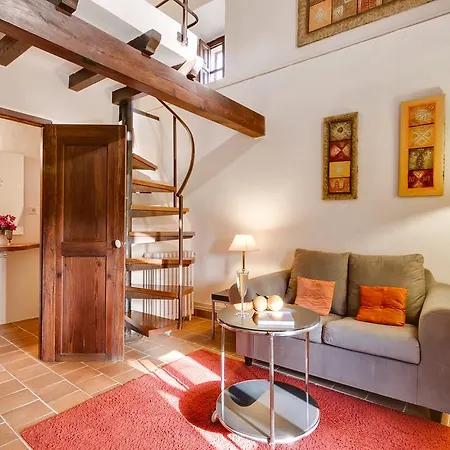 Son Pons Farm stay *