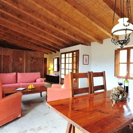 Son Pons Farm stay *