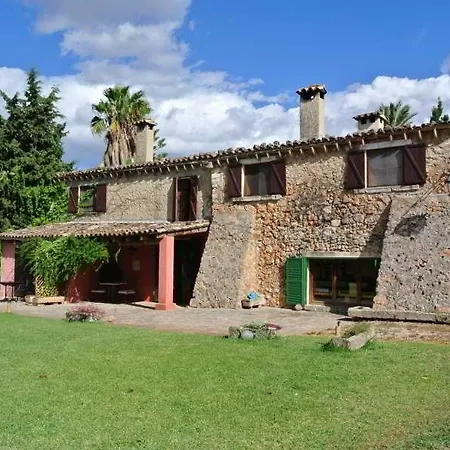 Son Pons Farm stay